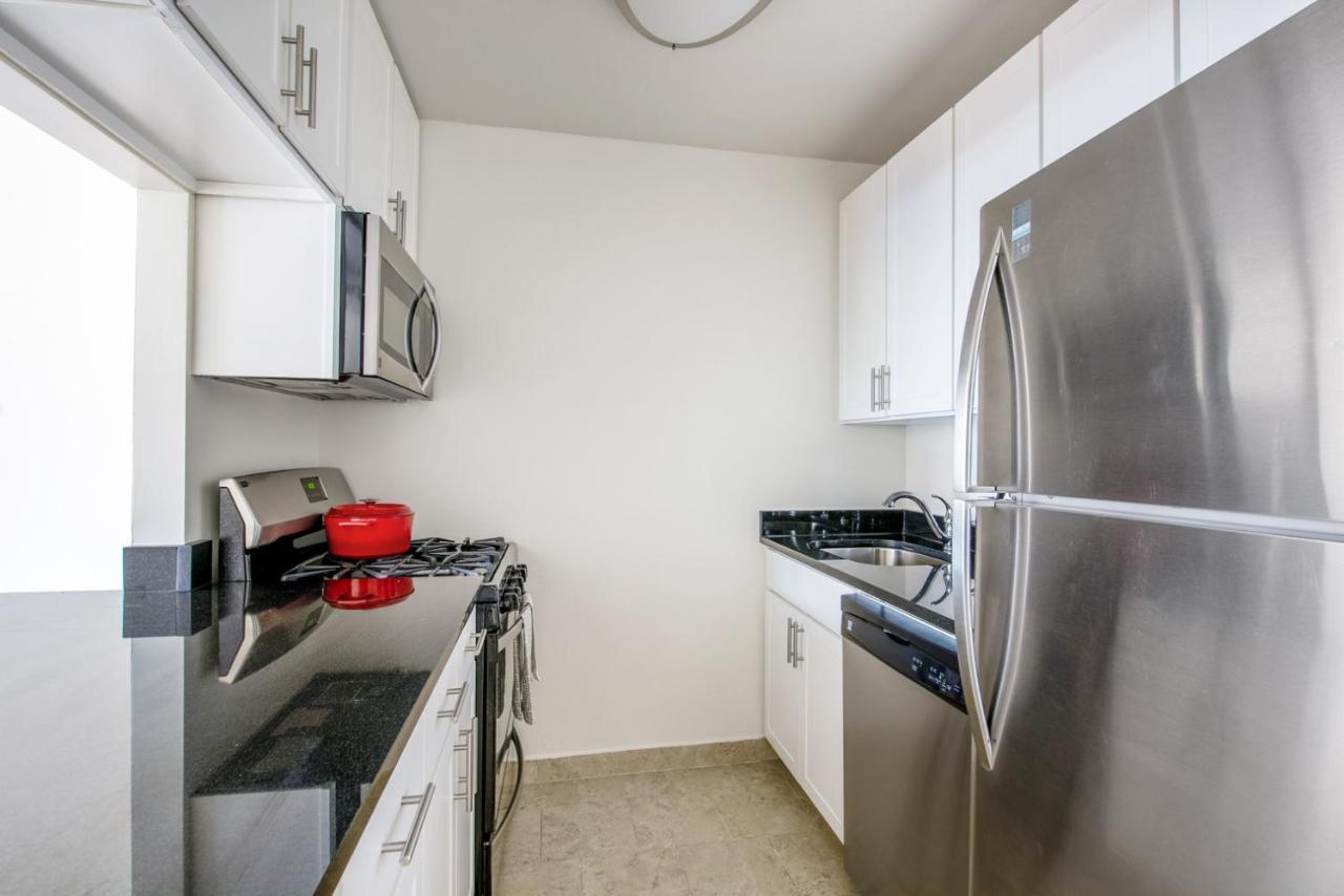 Uws 2br W Doorman Gym Parking Nr Park Nyc-596 * New York